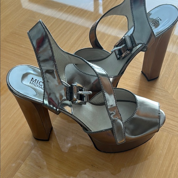 Michael Kors Silver Glamorous Heels - Picture 1 of 2